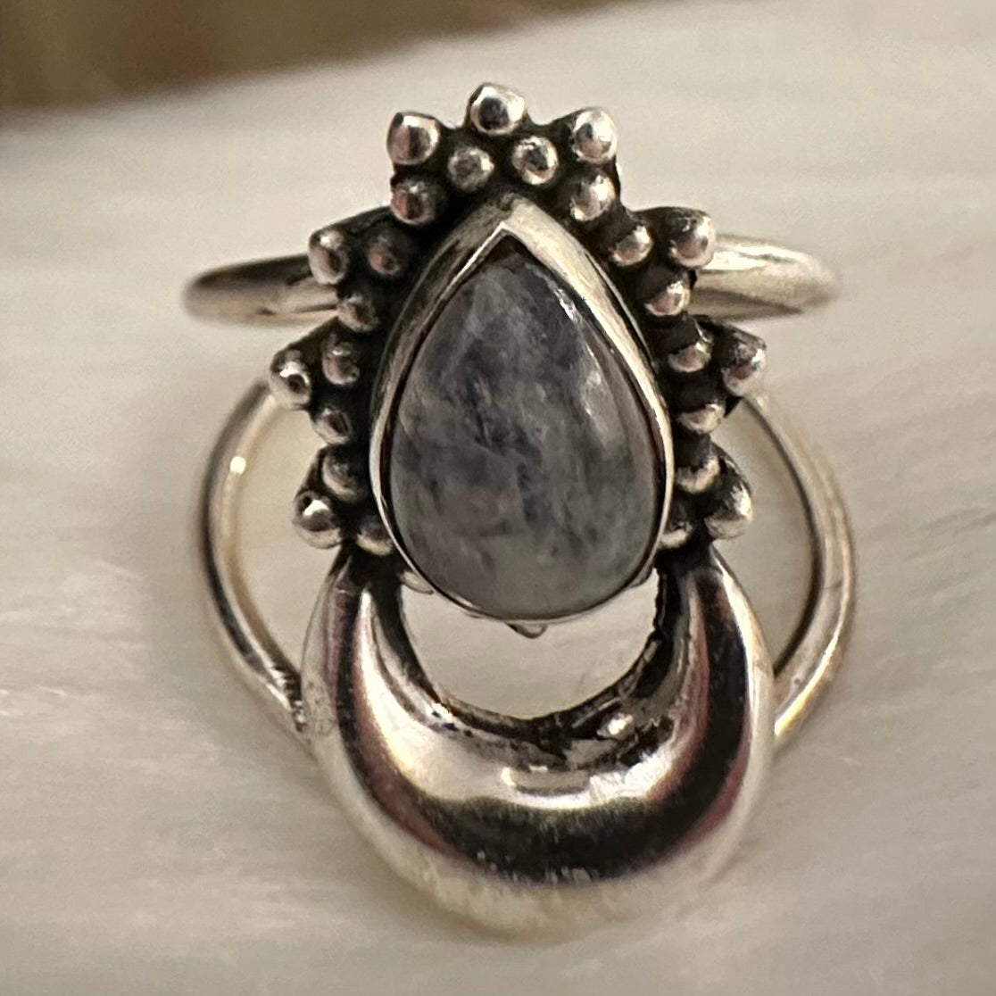 925 solid sterling silver Crescent half-Moon boho-style RAINBOW MOONSTONE teardrop gemstone split shank ring sizes 6.5, 7, 7.5. RETAIL $65 (See photos)