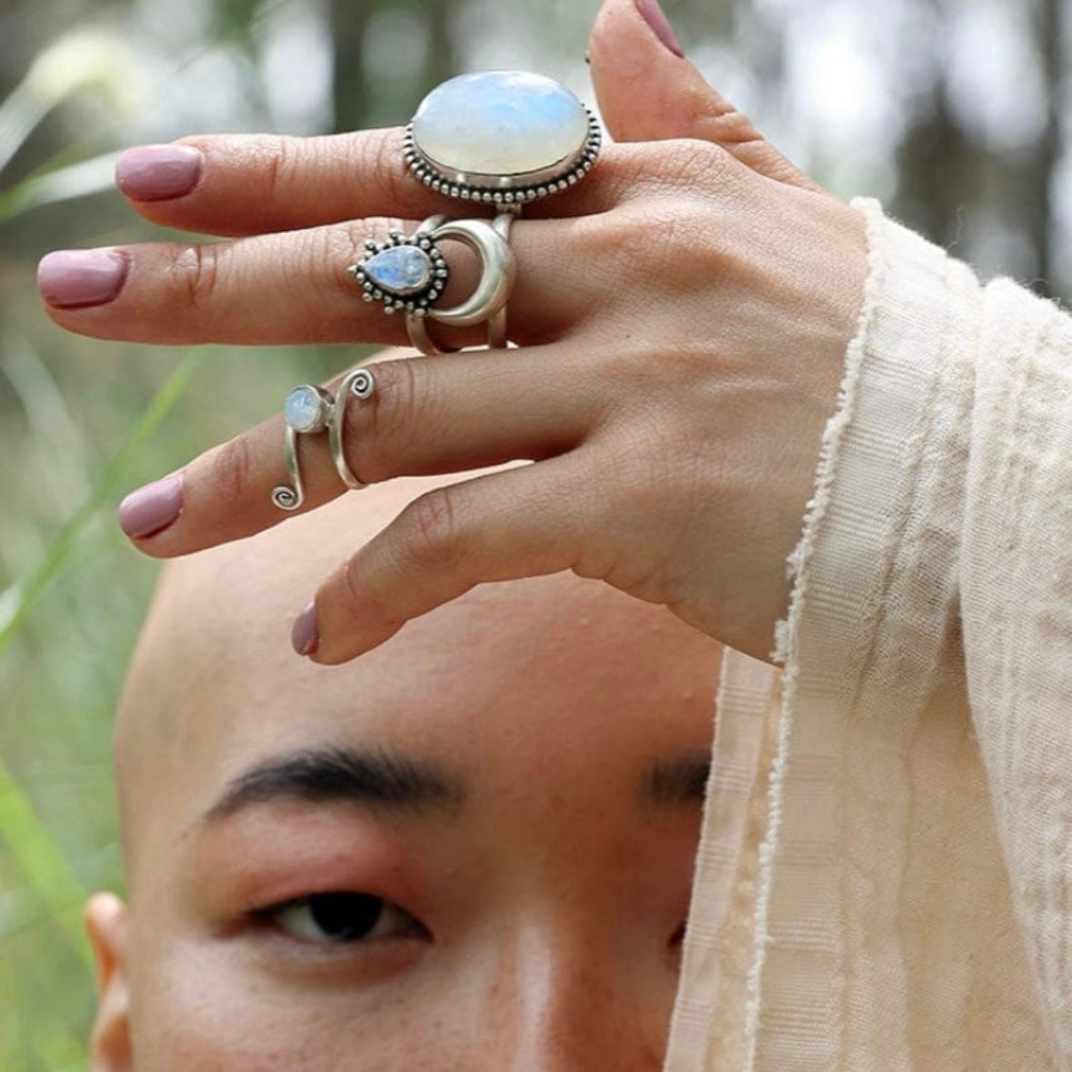 925 solid sterling silver Crescent half-Moon boho-style RAINBOW MOONSTONE teardrop gemstone split shank ring sizes 6.5, 7, 7.5. RETAIL $65 (See photos)