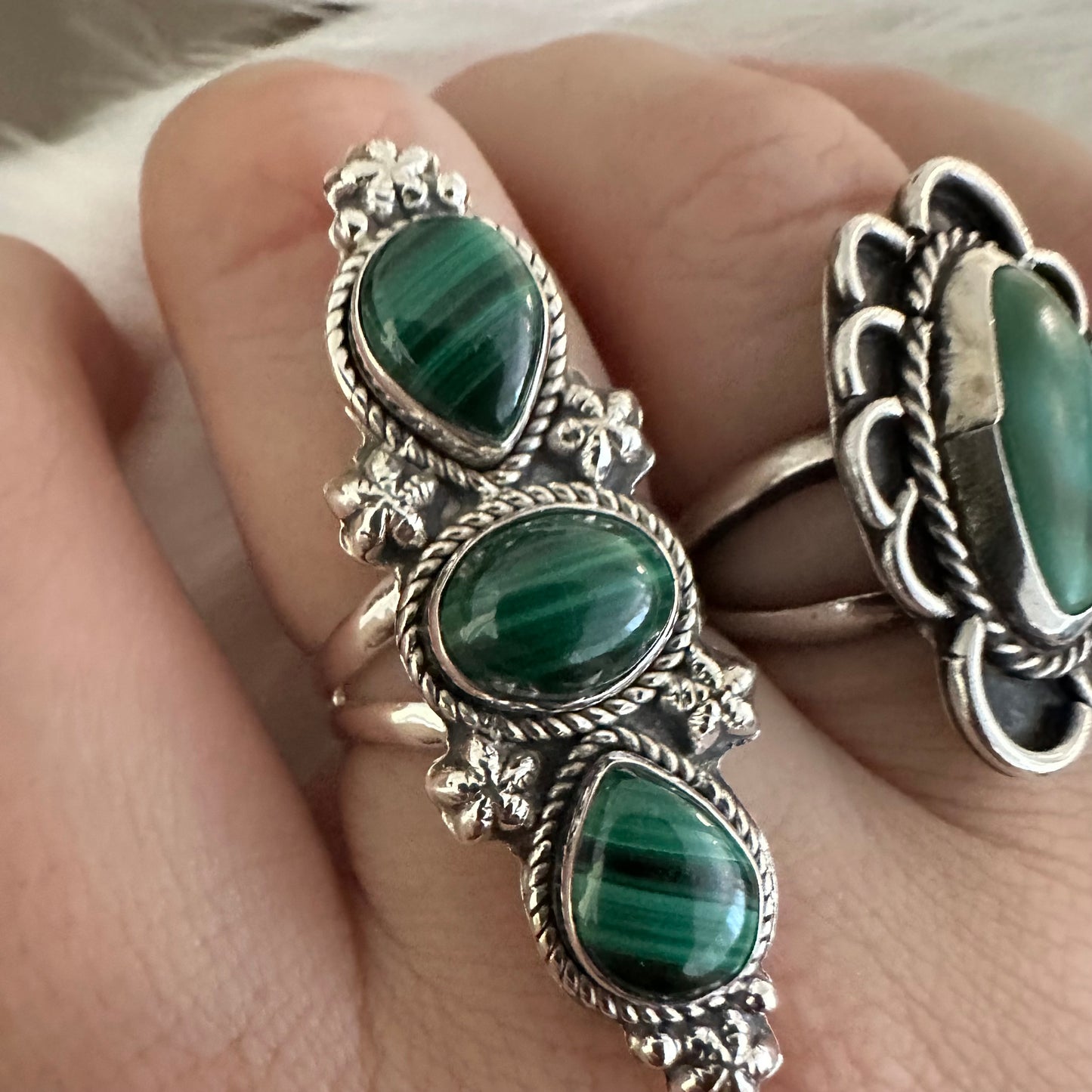 925 solid sterling silver semi-adjustable 3-stone long boho-style marbled green MALACHITE gemstone ring fits size 7 8 9 10