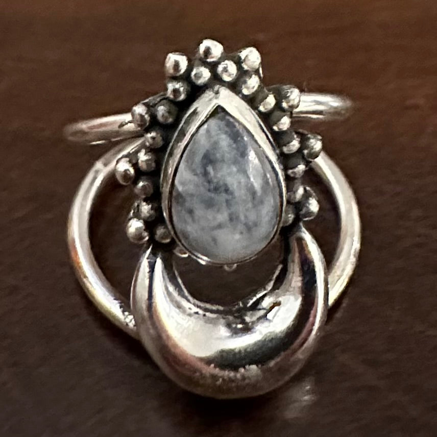 925 solid sterling silver Crescent half-Moon boho-style RAINBOW MOONSTONE teardrop gemstone split shank ring sizes 6.5, 7, 7.5. RETAIL $65 (See photos)