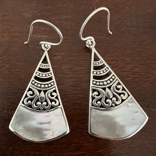 925 Sterling Silver Mother of Pearl inlaid dangle filigree/lattice work earrings hand-crafted by Balinese artisans