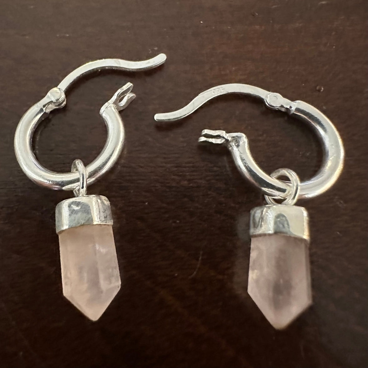 925 Solid Sterling Silver pink ROSE QUARTZ pencil crystal gemstone mini hoops earrings RETAIL $60+