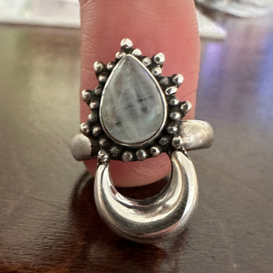 925 solid sterling silver Crescent moon boho-style trendy RAINBOW MOONSTONE ring size 6 7 8 or 9 -RETAIL $80