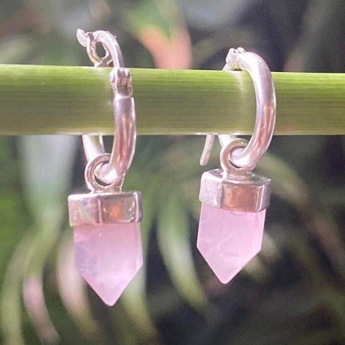 925 Solid Sterling Silver pink ROSE QUARTZ pencil crystal gemstone mini hoops earrings RETAIL $60+