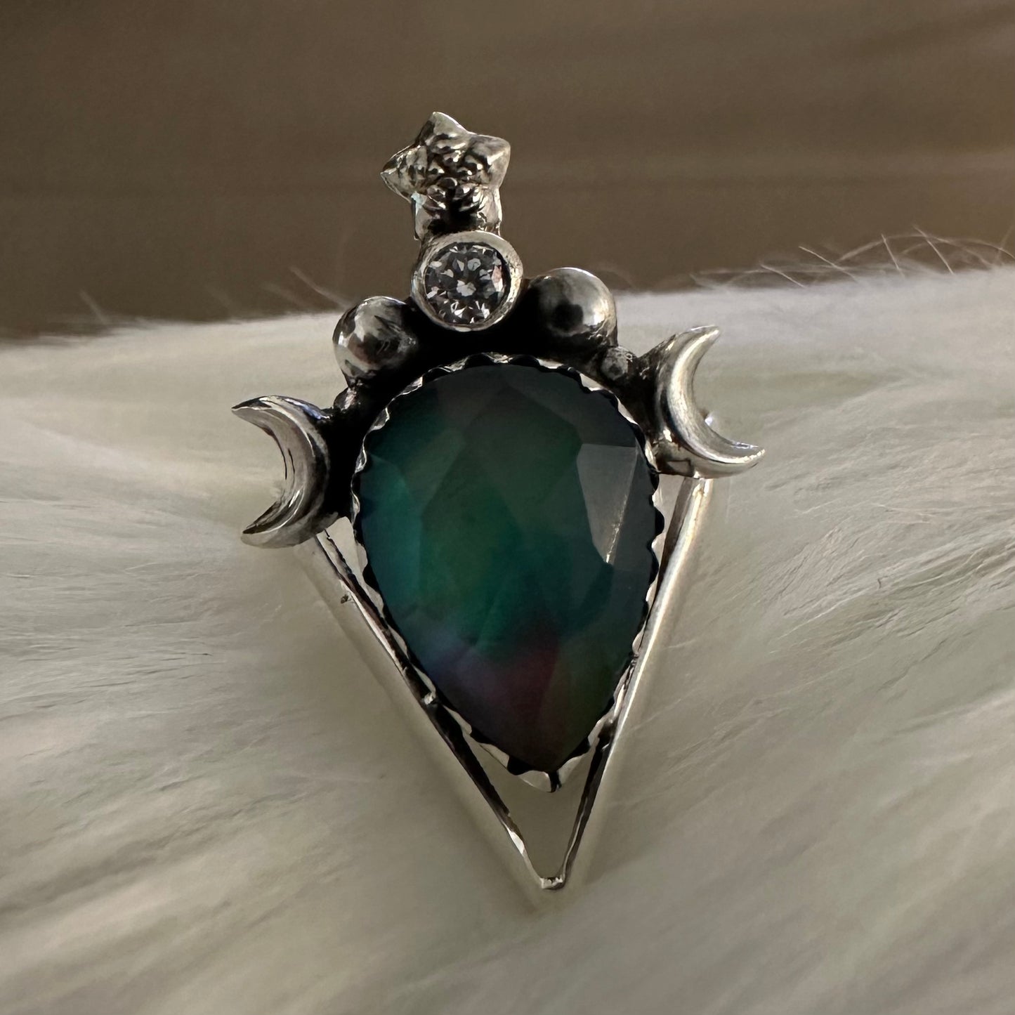 Faceted/cut AURORA (NORTHERN LIGHTS) OPAL &  CZ CUBIC ZIRCONIA iridescent boho-style crescent moons & star Doublet 925 sterling silver ring size 7.5, 8, 8.5